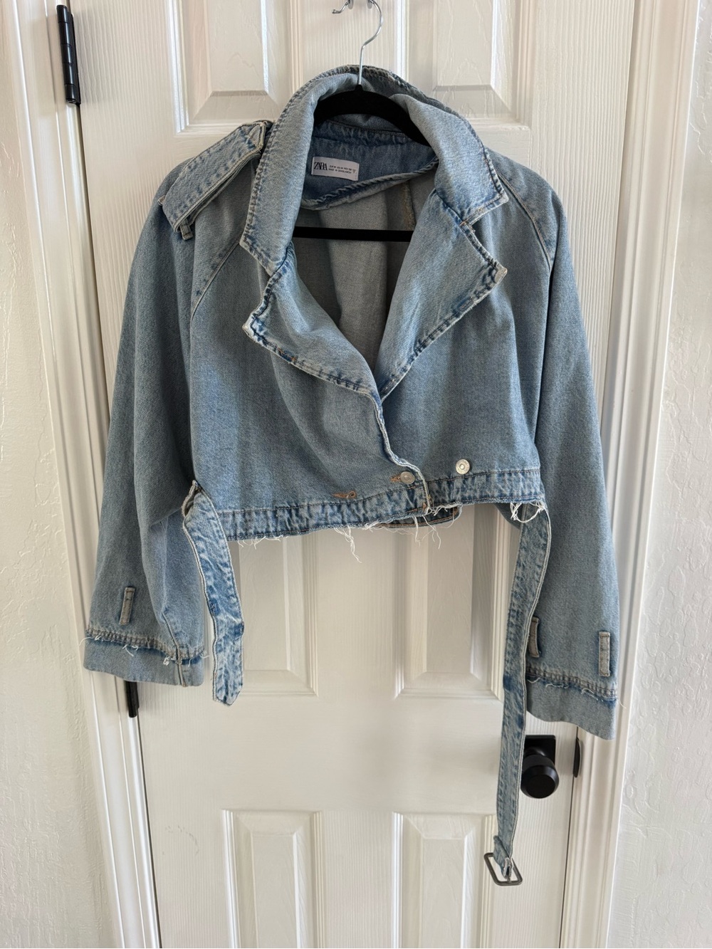 Zara Light Blue Cropped Denim Jean Jacket
